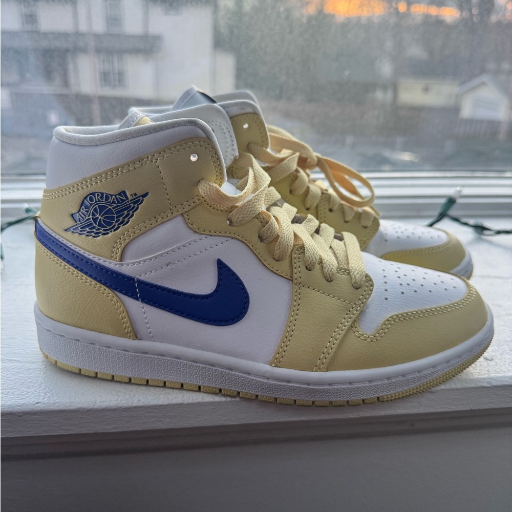 Nike Air Jordan High Top Yellow Blue White Sneakers